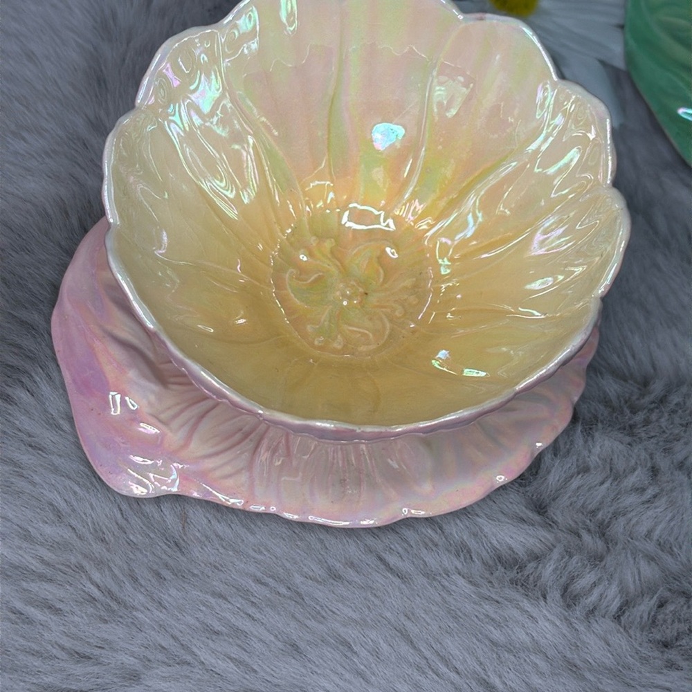 🪷LOTUS FLOWER Bowl with attached plate🪷 - Picture 4 of 7